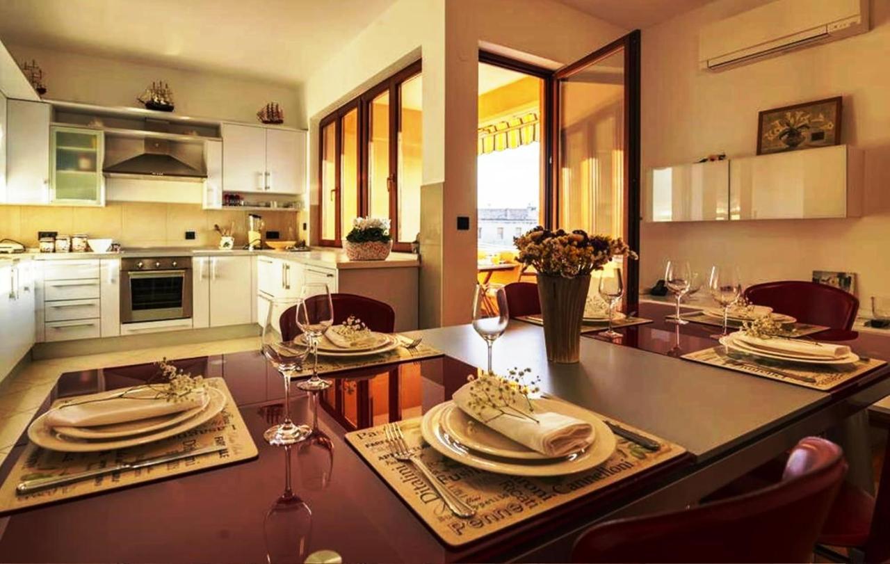 Perla Bleu 4 Apartment Ровинь Экстерьер фото