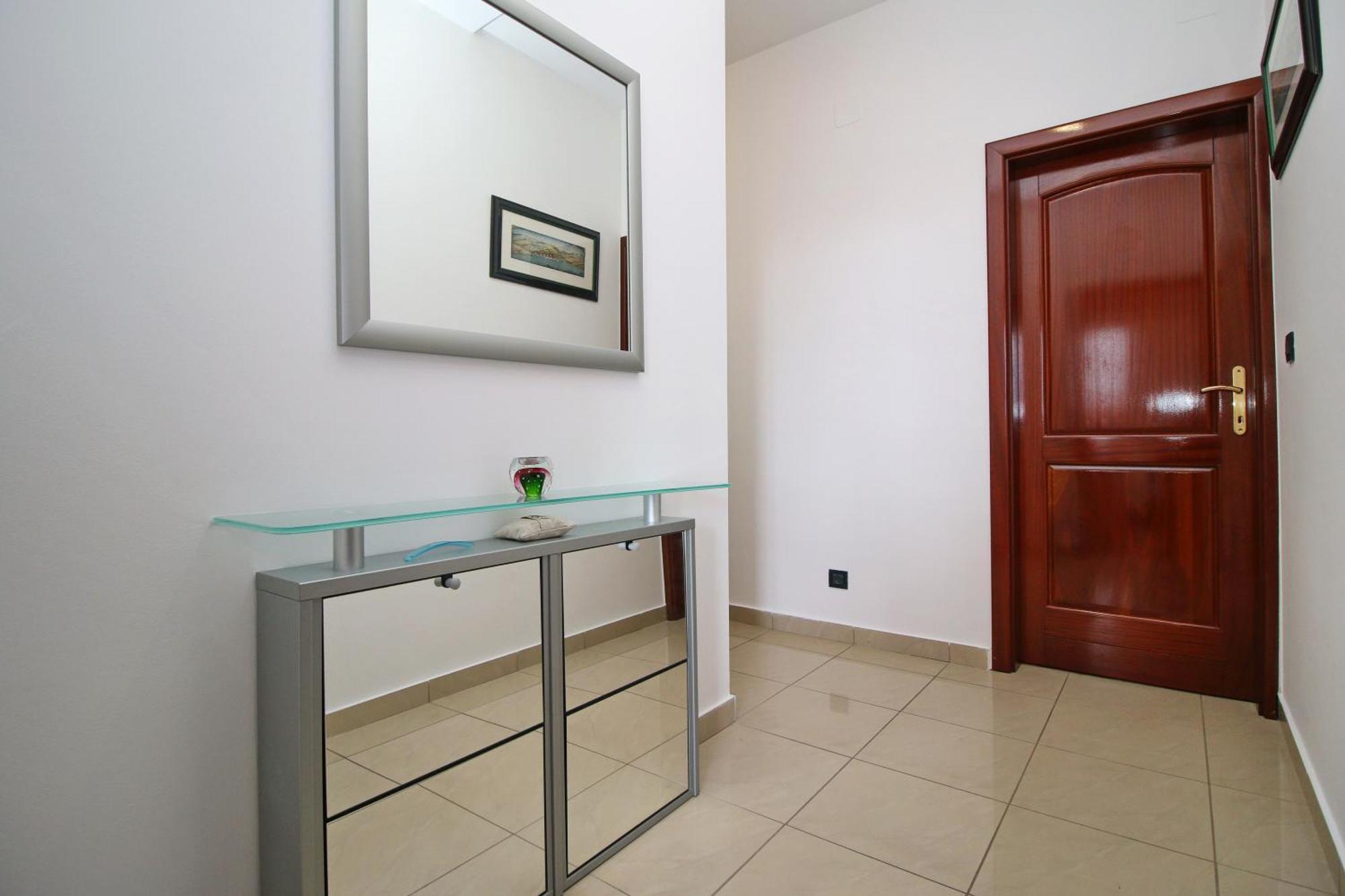 Perla Bleu 4 Apartment Ровинь Экстерьер фото